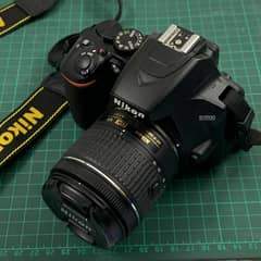 Nikon D3500 dslr 18-55mm lens perfect condition