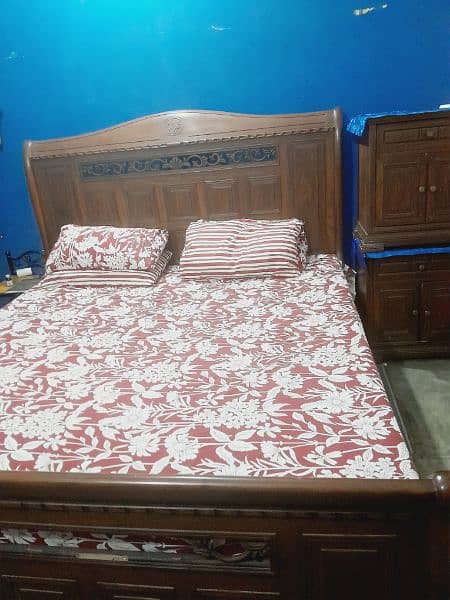 double bed with sight table and dressing table and mtress 2