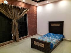 8 Marla upper portion available for rent 0