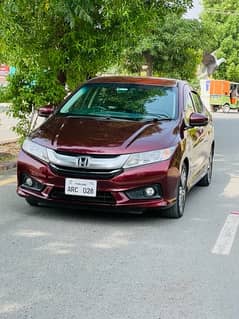 Honda Grace Hybrid 2015 Top of line varient full house 0