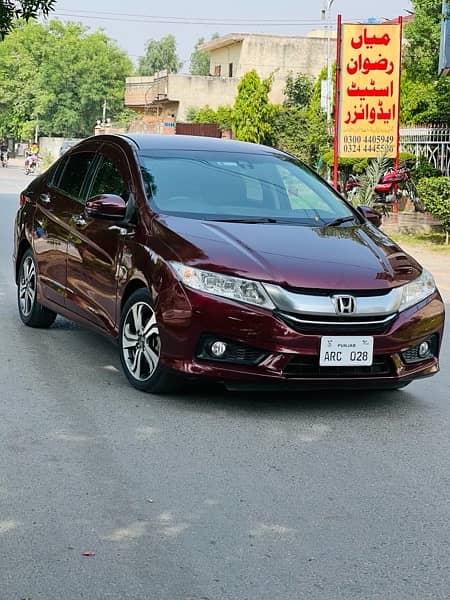 Honda Grace Hybrid 2015 Top of line varient full house 2