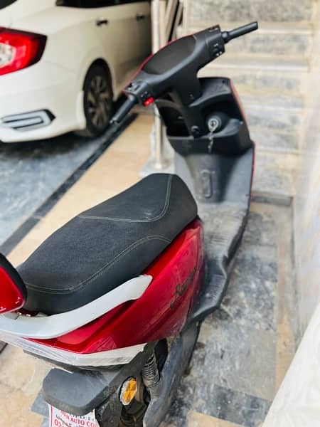 Electric scooty new asia Ramza only 104KM used 8