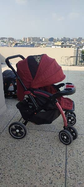 mahroon stroller pram 3