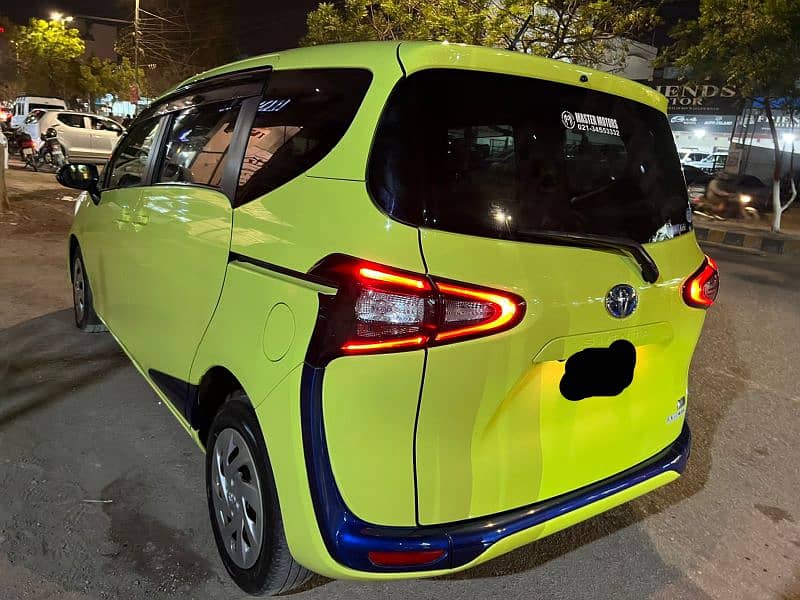 Toyota Sienta 2021 2