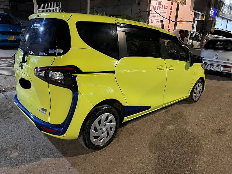 Toyota Sienta 2021 3