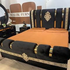 bed / bed set / Furniture / Poshish bed / bed dressing side table