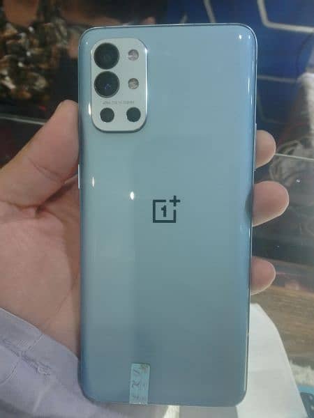 OnePlus 9R 0