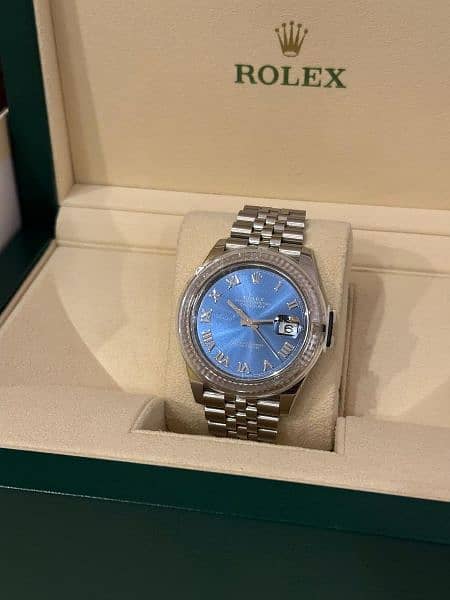 I biy old watches Rolex Omega Cartiar Ap Patek Phillips RM Tag Chopard 3