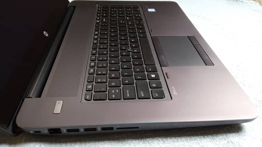 HP ZBook 17, 1 TB M. 2 SSD, 32 GB RAM, 4 GB Graphic, Touch, i7, Zbook 5