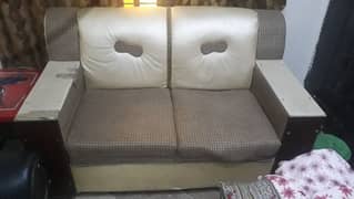 SOFA FOR SALE. 0