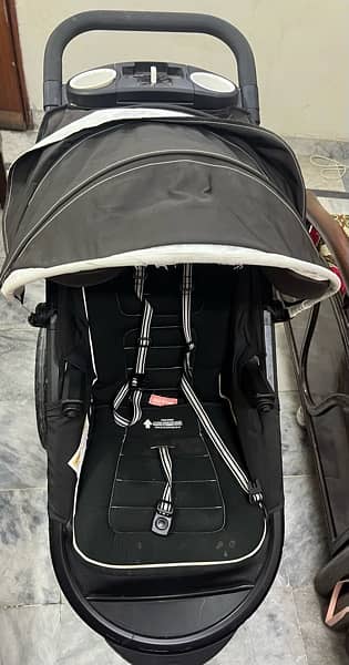 Pram/stroller graco brand for sale 9