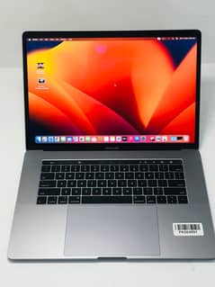 Apple MAcBook Pro 2017/core i7/16GB RAM/1TB SSD/15" Retina Dispaly