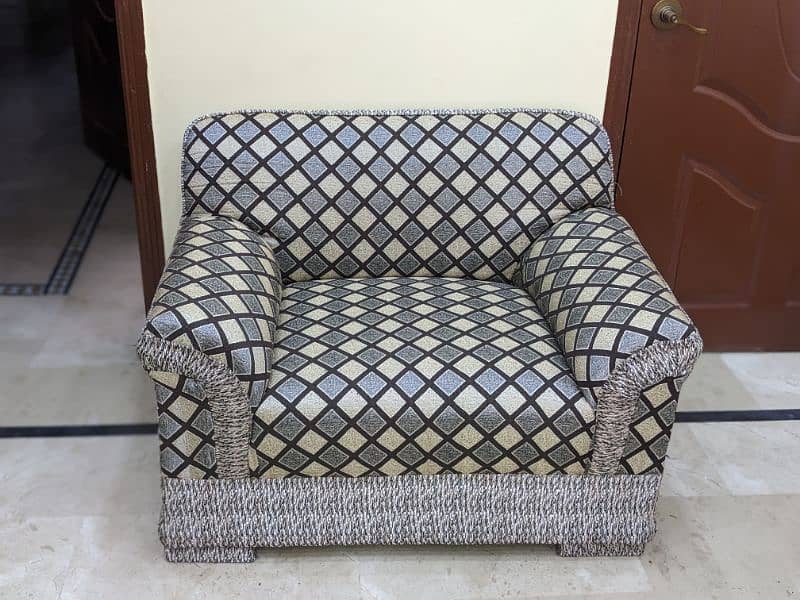 7 Seater sofa set 1