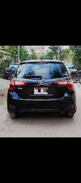 Toyota Vitz 2018 1