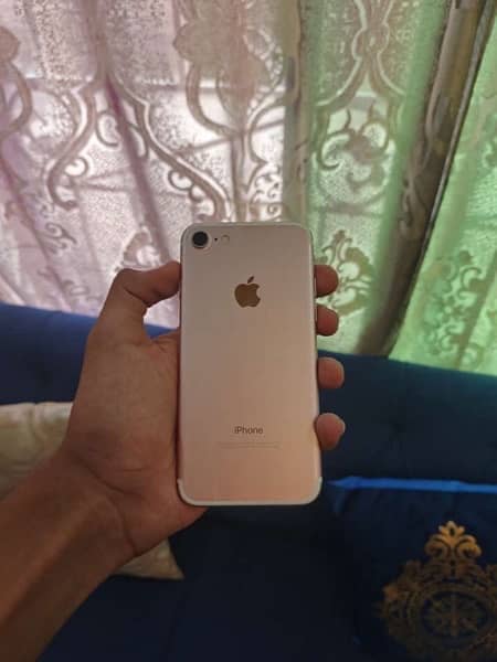 Iphone 7 PTA Approved 32 GB 0