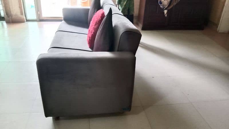 3 seater sofa 1