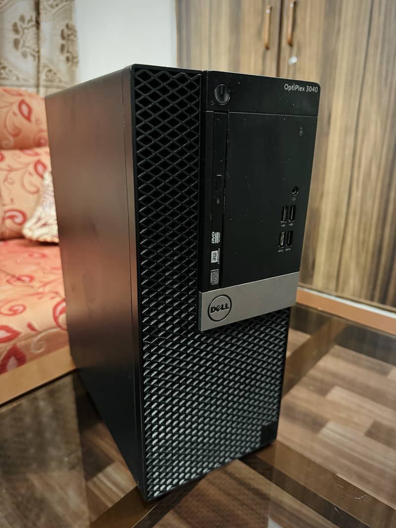 DELL OptiPlex 3040 MT 6th gen MINT COND (NO RAM OR HDD) 1