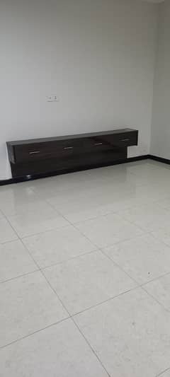 10 marla ground floor for rent