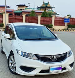 Honda Jade Hybrid 2015