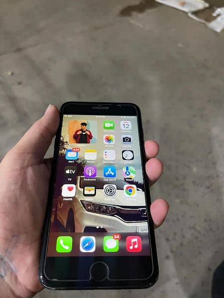 Iphone 7plus Pta approved in best rate 3