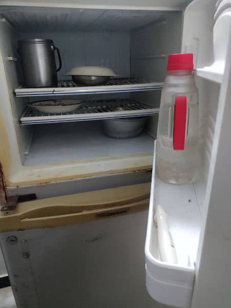 Dawlance refrigerator used 2