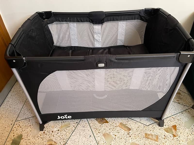 joie baby cot with stages 2