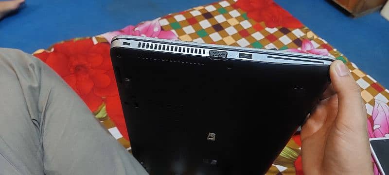 HP Elitebook 840 G4 - 16 GB - Touch Screen 3