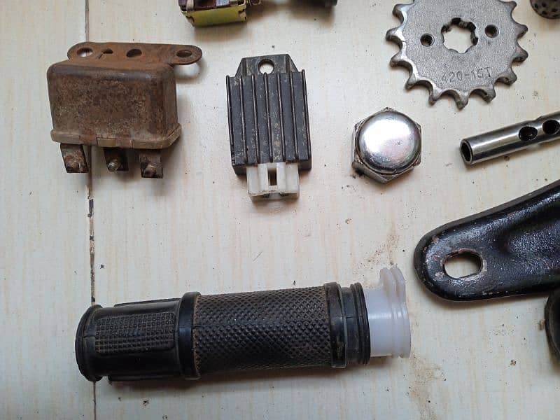 70cc Bike Spare Parts Urgent Sale 12