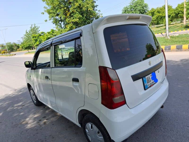 Suzuki Wagon R 2018 1