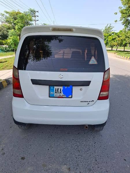 Suzuki Wagon R 2018 3