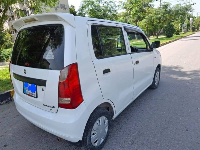 Suzuki Wagon R 2018 4