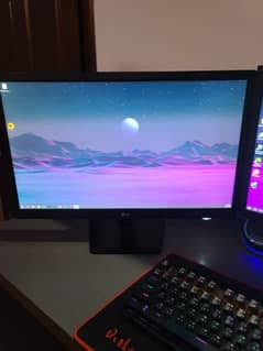 LG 24 inch monitor, led