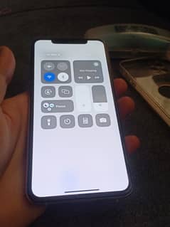 Iphone 11 pro Max non jv