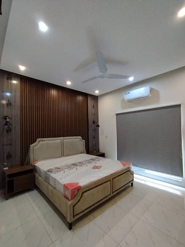 5 MARLA FULLY FURNISHED HOUSE FOR RENT HOT LOCATION 0