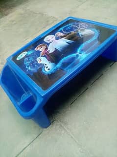 Plastic table for babies