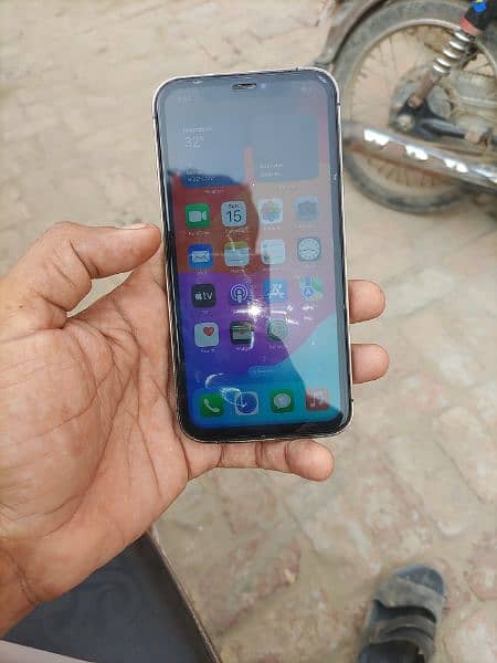 Iphone XR 64 GB non pta 6