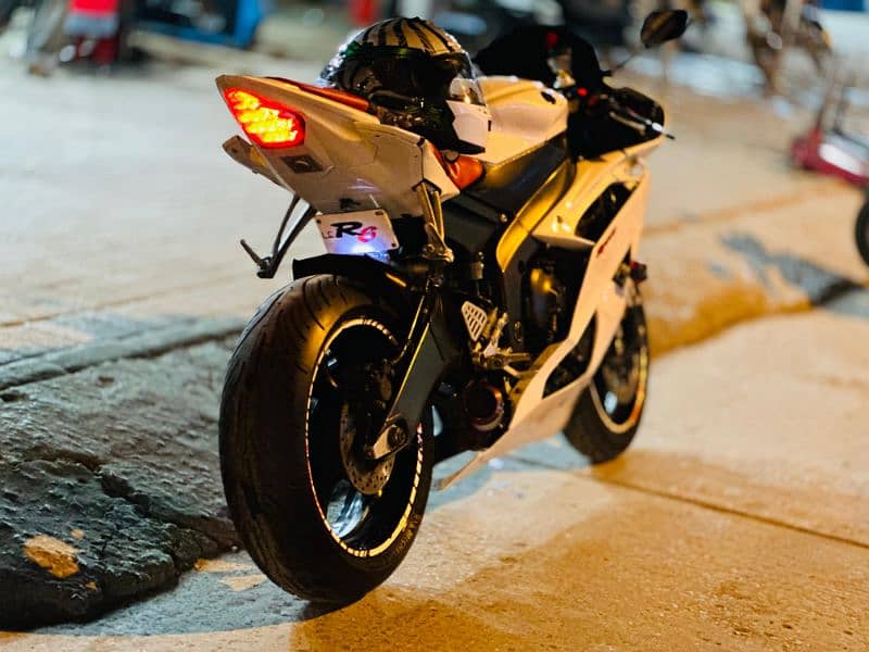 Yamaha R6 in good condition 1