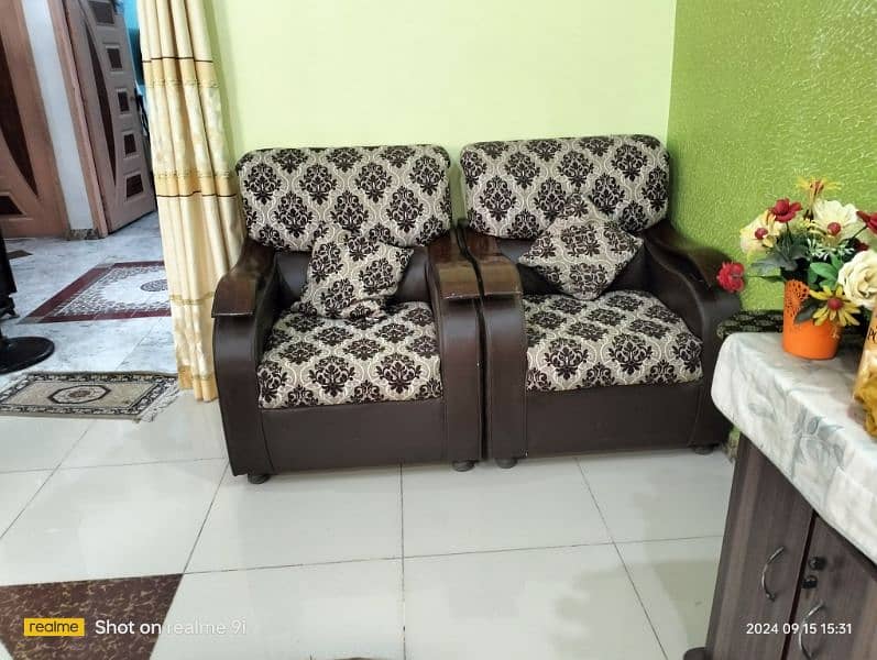 9 seater master ka sofa set good condition 1