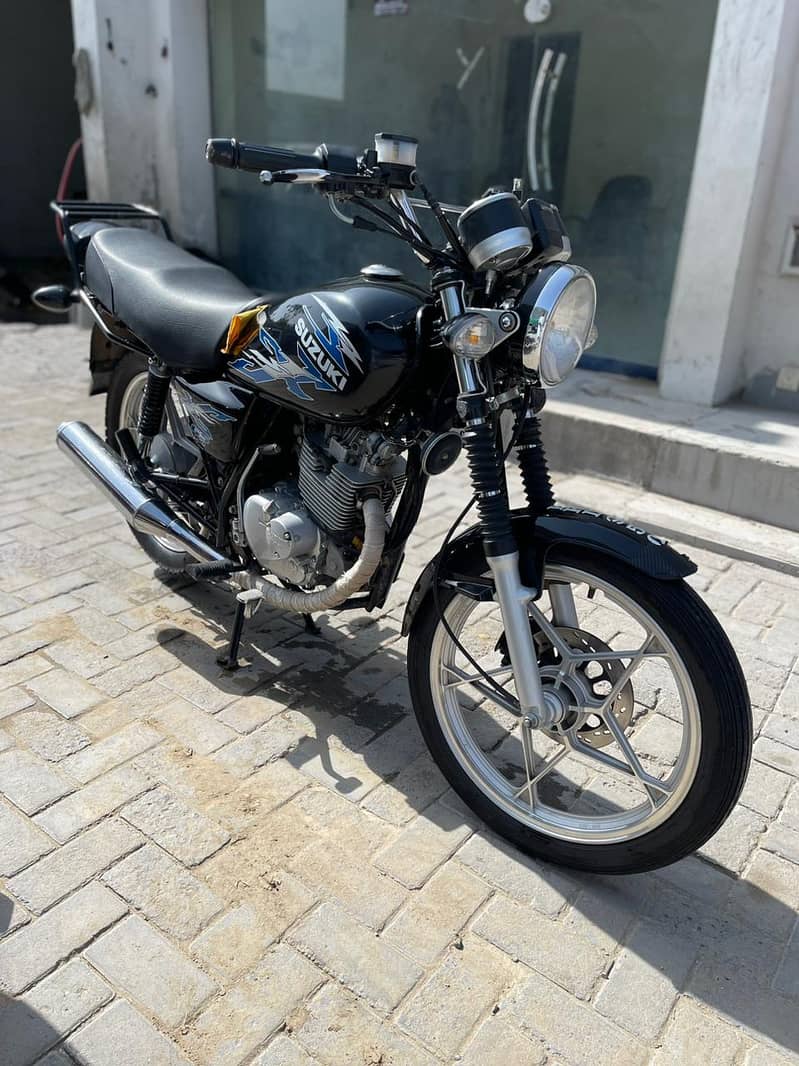 SUZUKI GS 150 SE (2021) MODEL 2