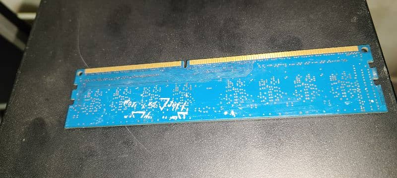 2Gb DDR-3 ram stick for pc 1