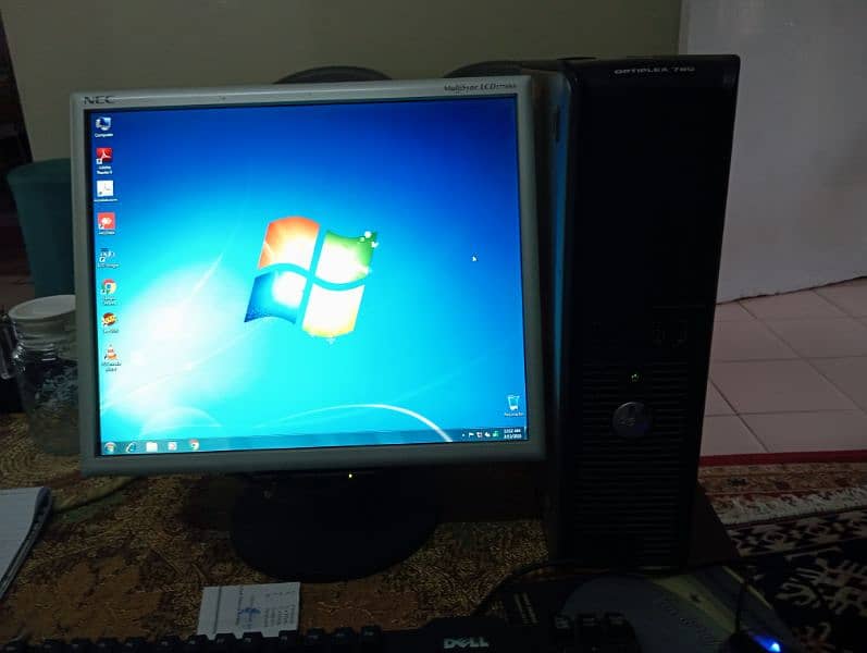 Computer | Monitor | CPU | Desktop | Dell | Lenovo | Laptop 6