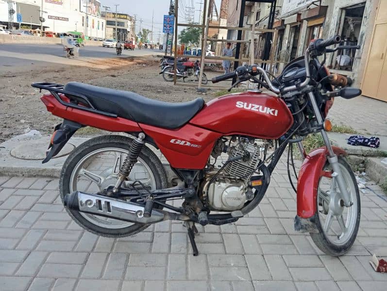 Suzuki gd110 all ok original urgent to sake 4