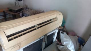 1.5 Old used both splits Ac for sales orient @kenwood