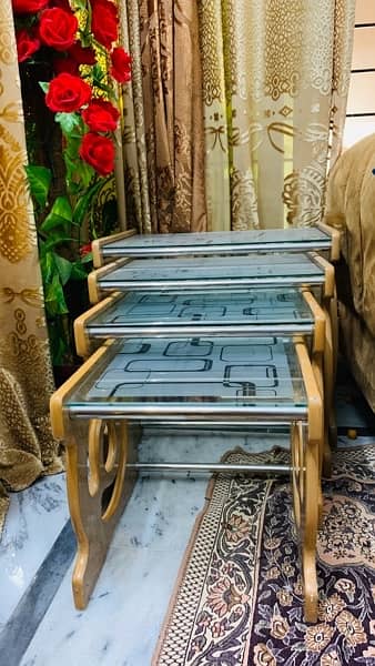 set of 4 tables 0