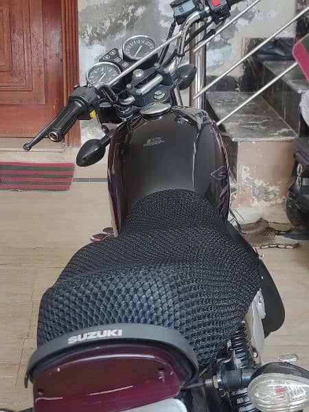 Suzuki GS 150 SE in good condition 5