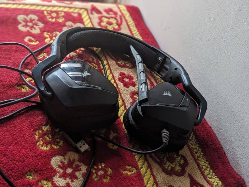 Original Corsair VOID ELITE Stereo Wired Gaming Headset 2