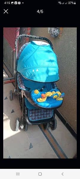 Kids pram very good condition 3