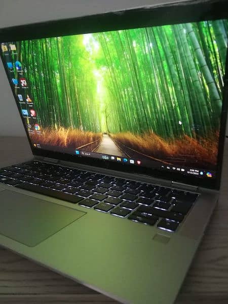 Hp1030G3 new laptop with 8gb ram 512 ssd 3