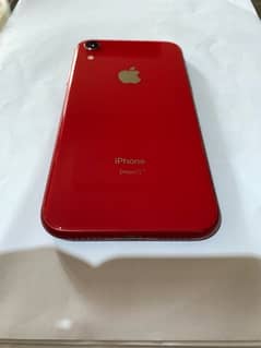 iPhone xr 10/10 condition waterpack