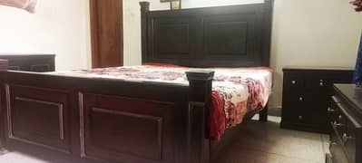 Complete Bed set For Sale. Excellent Condition few months used